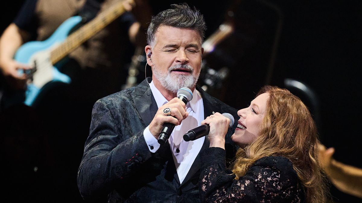The Tragically Hip, Feist to enter Songwriters HOF