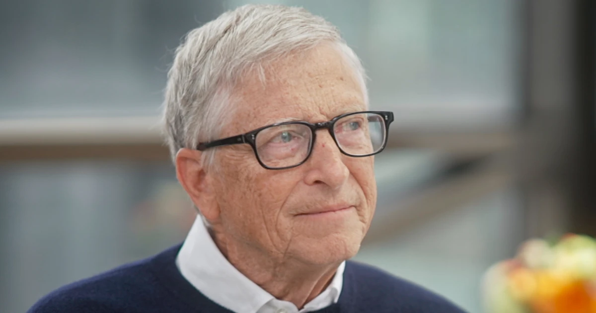 Bill Gates says getting countries to agree on AI regulations will be harder than Cold War