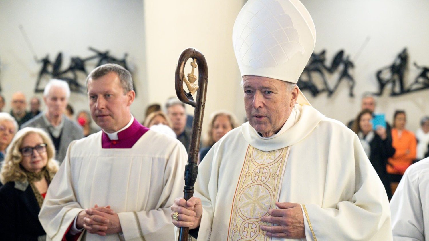American Cardinal McElroy explores a Church for the Digital Age