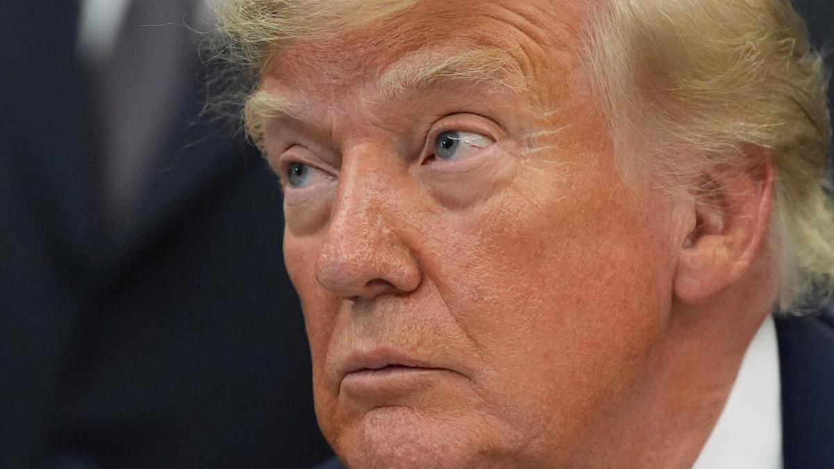 Trump formally replaces ‘Artificial Intelligence’ with ’Super Intelligence’ in an executive order