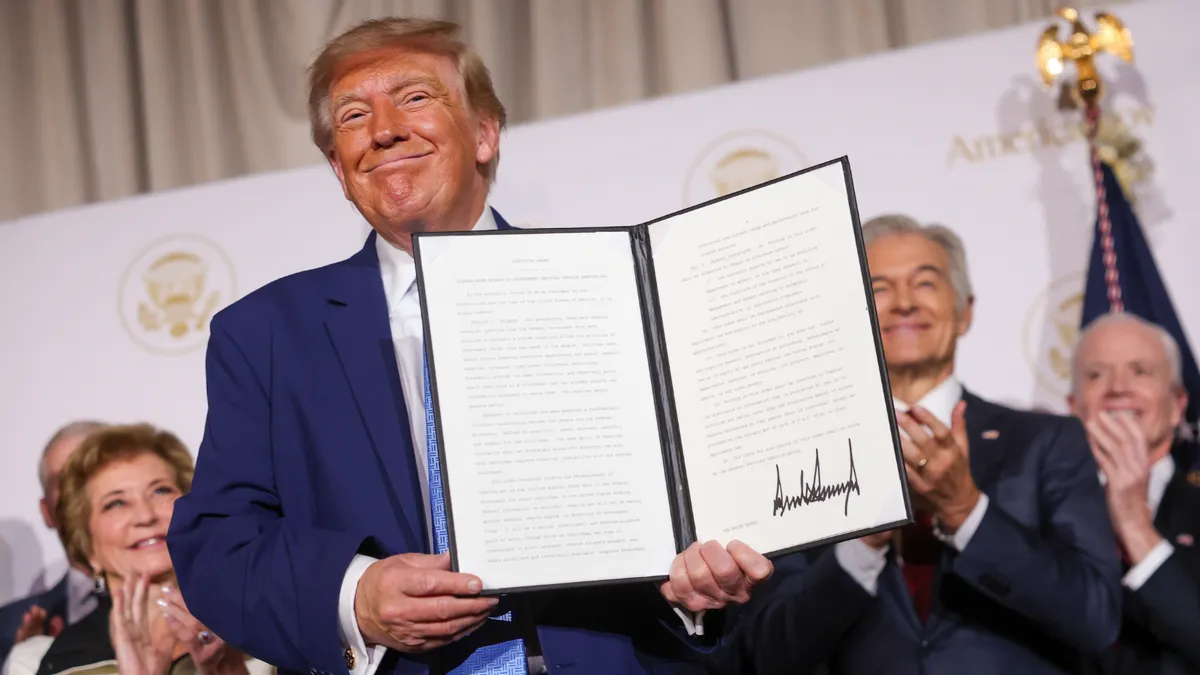 Was Trump's 'super intelligence' order a ploy to profit off .si domain names?