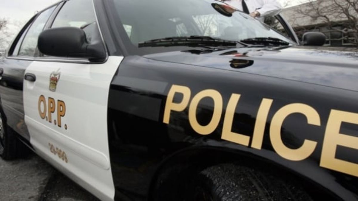 Man dead after 2-vehicle crash in Chatham