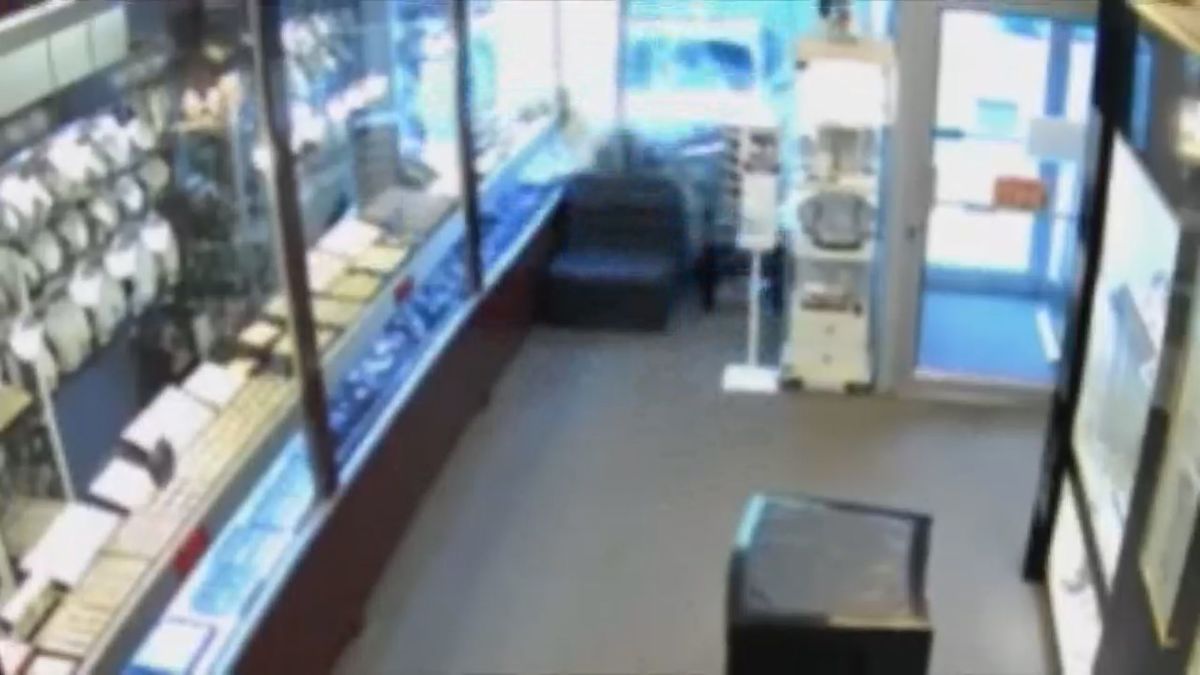 Jewelry heists hit all