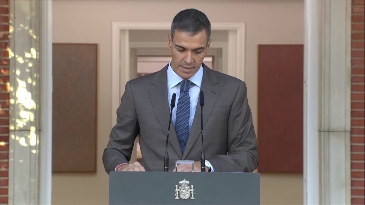 Spanish prime minister announces snap general election