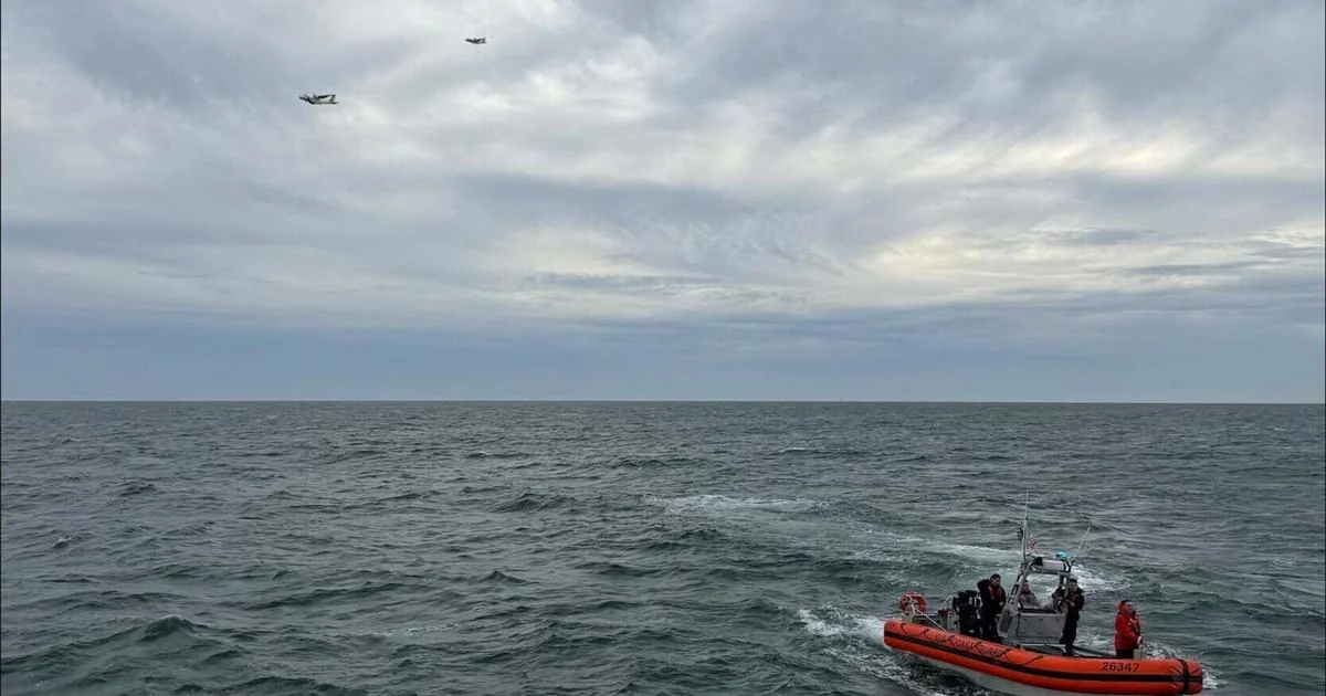 Oakville pilot among 4 Canadian crew members on missing air ambulance flight