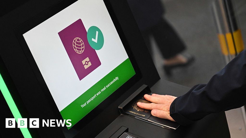 Roll-out begins for passport-free airport e