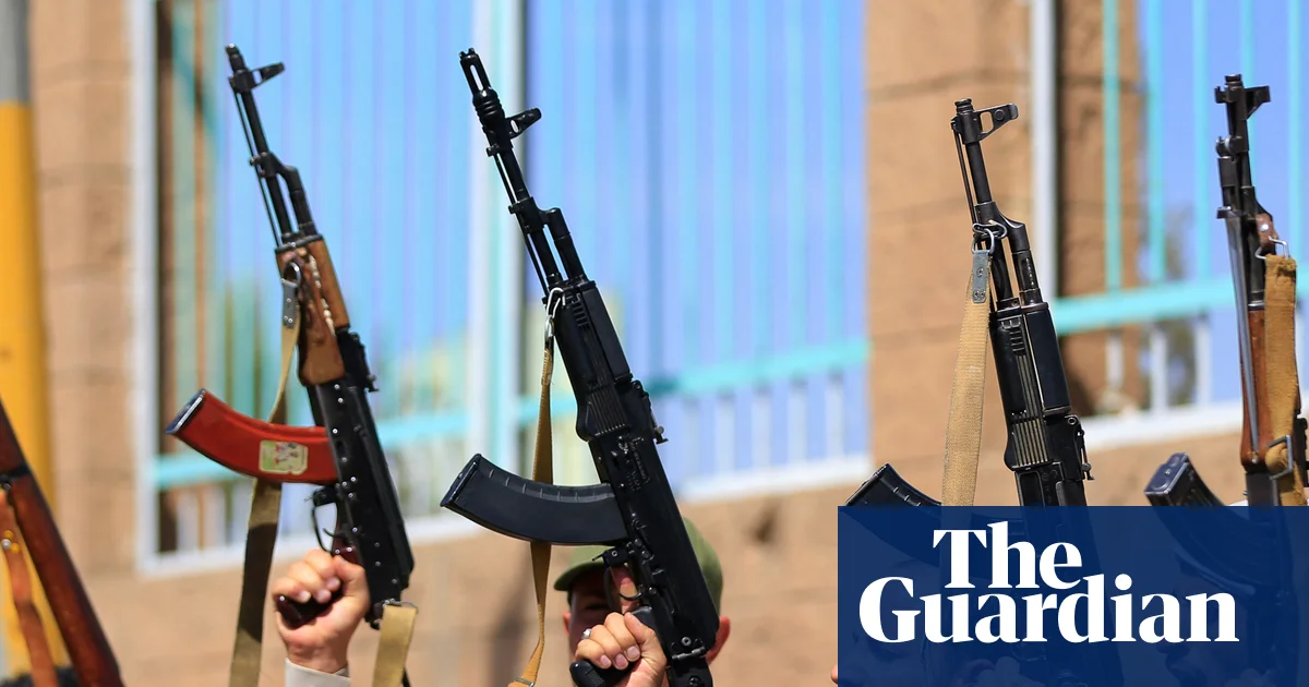 Houthi forces appear to make slow advance in south