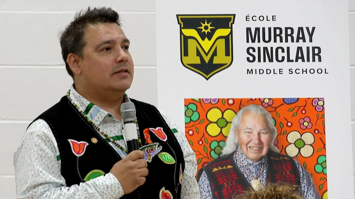 School in Murray Sinclair's hometown named after him