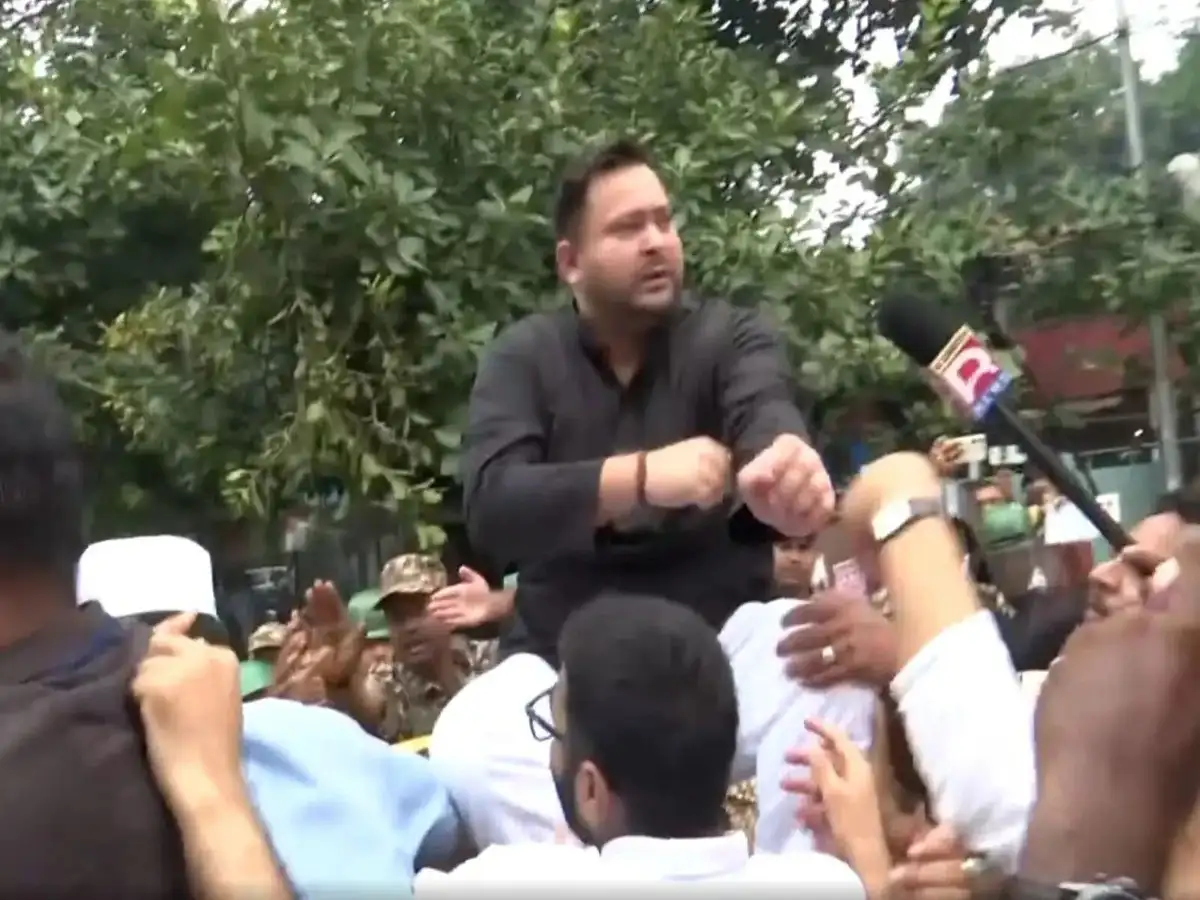 INDIA bloc leaders hold protest, demand CEC's resignation over SIR 'irregularities'