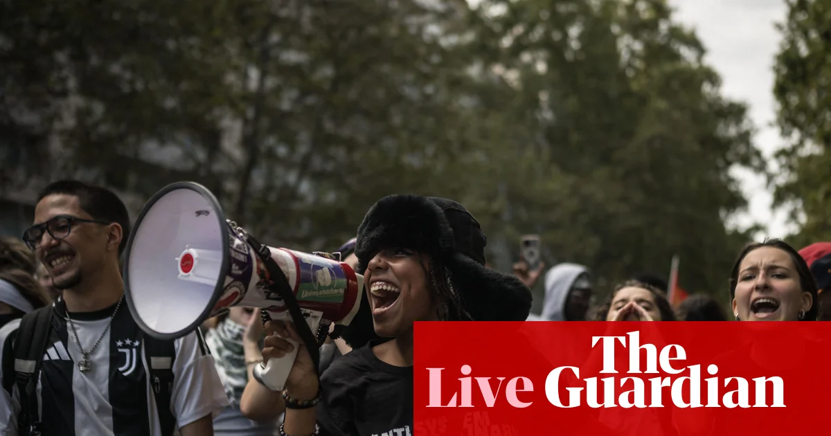 (1) French high school protests continue despite PM’s promise of action