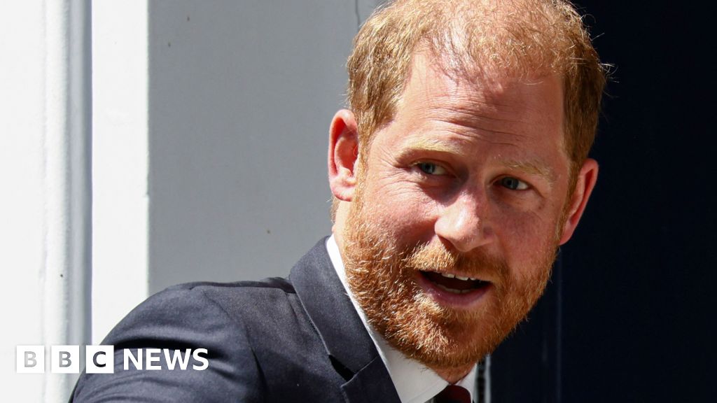 Harry says he 'slipped into depression' after leaving UK for Canada