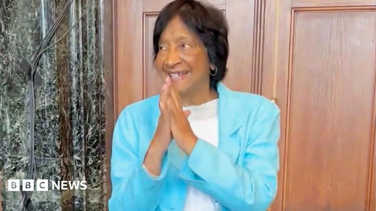Nobel Peace Prize live: Navi Pillay wins for 'efforts to promote peace and international law'