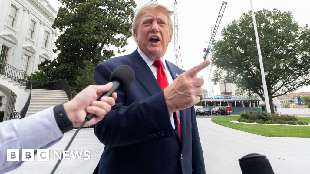 'Time for Ukraine to get a new president', says Trump