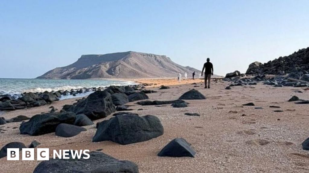 Djibouti boat capsize: Children among 109 dead with 116 still missing, UN says