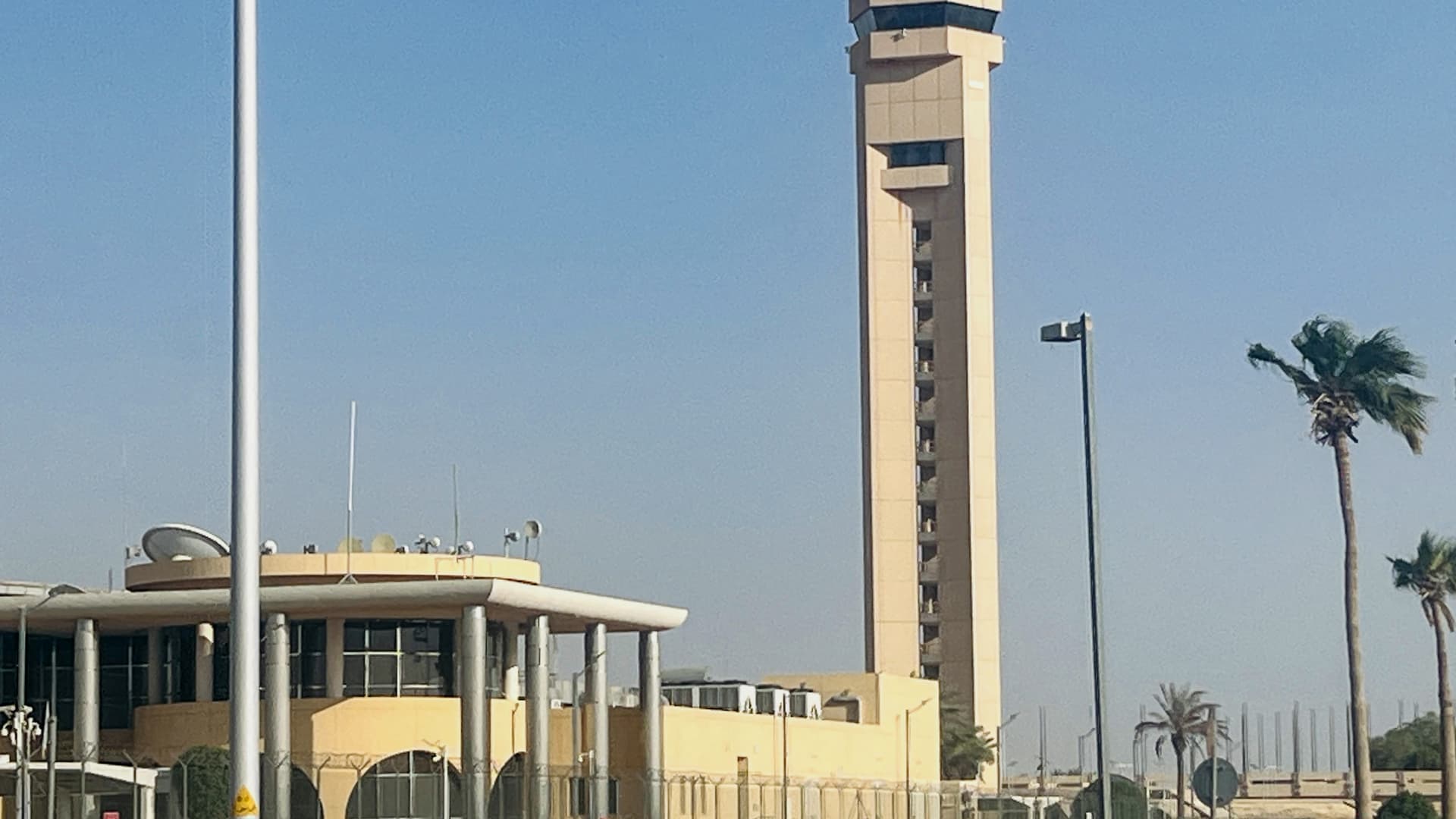 Global travel warnings after Iran