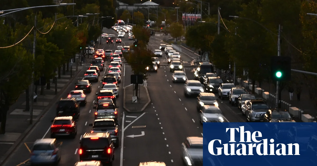 ‘Clear and present danger’: fuel prices could rise by 30c a litre across Australia under IMF scenario