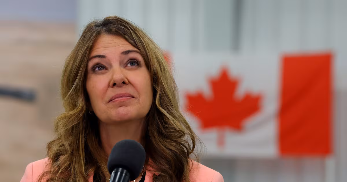 Alberta’s Smith casts vote to stay in Canada, urges support for other 9 questions