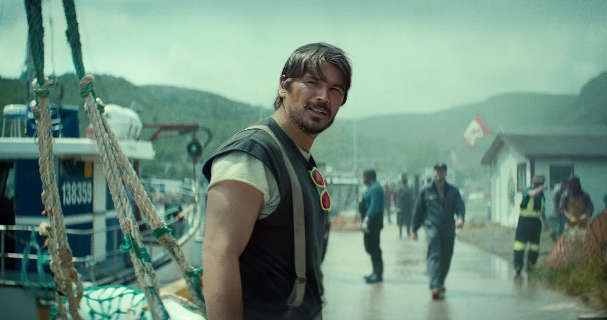 'Below': Canadian Netflix thriller starring Josh Hartnett just broke a major streaming record