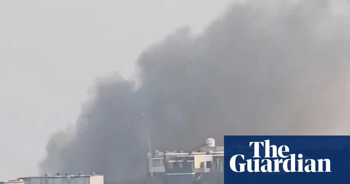 Houthi missiles strike Yemen presidential palace, killing five