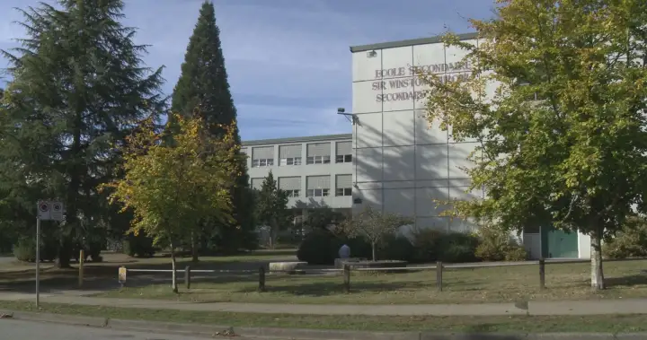 Vancouver police, school board investigating ‘disturbing online behaviour’