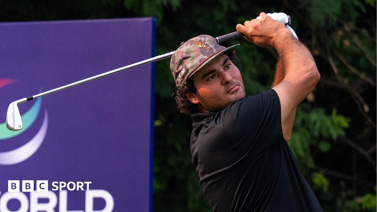 DP World India Championship: Eugenio Chacarra leads but Rory McIlroy fades before play halted