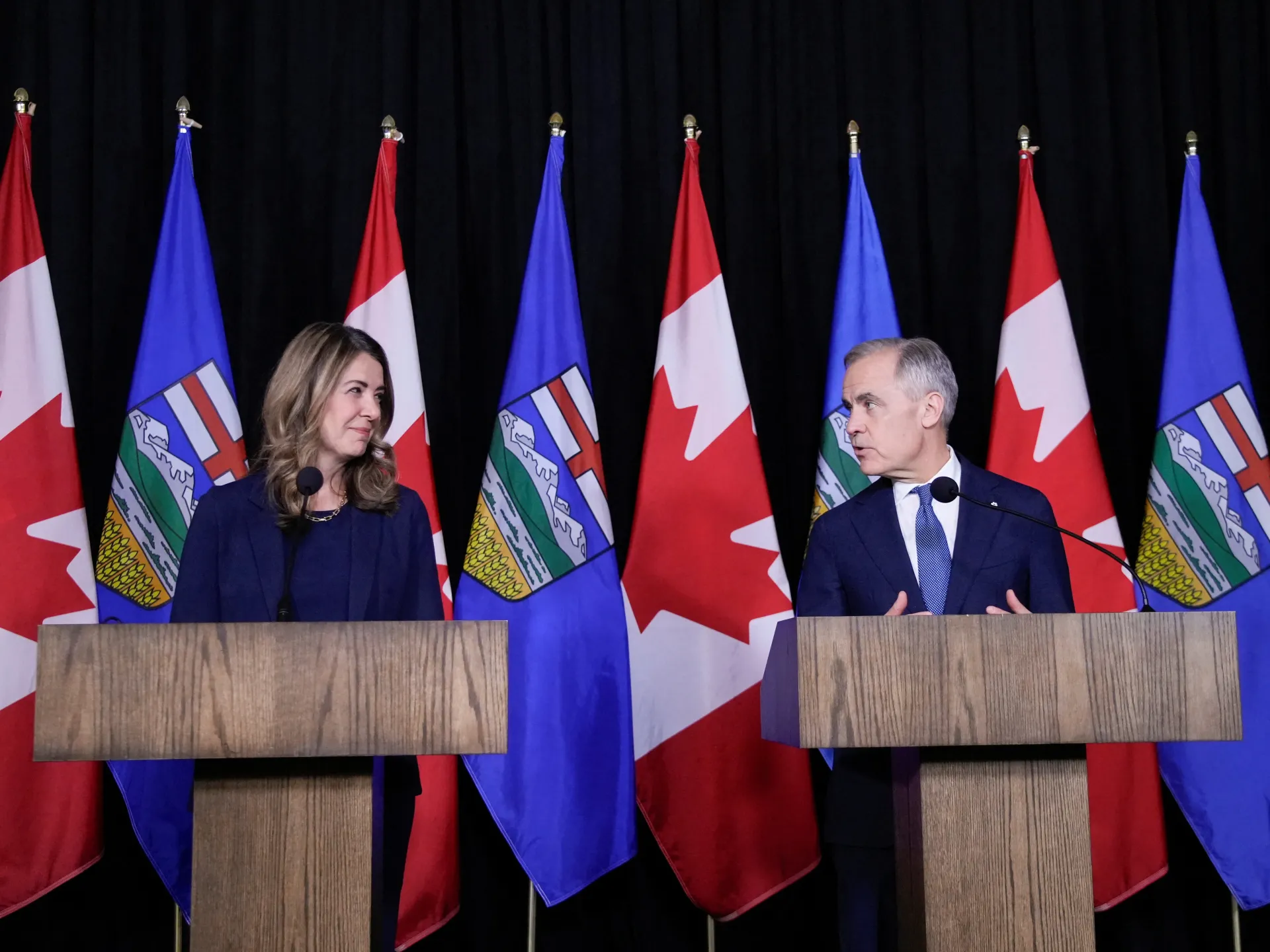 Deaths, injuries after fire at Alberta military base: Canada minister