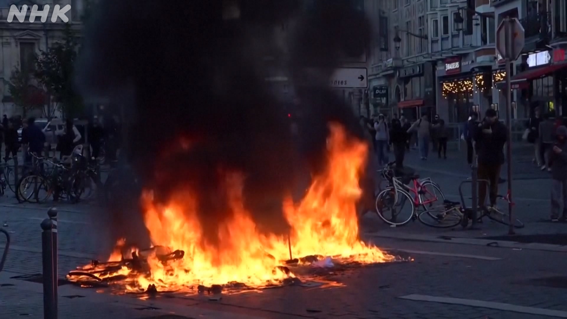 Over 1,500 stores estimated damaged, looted in France